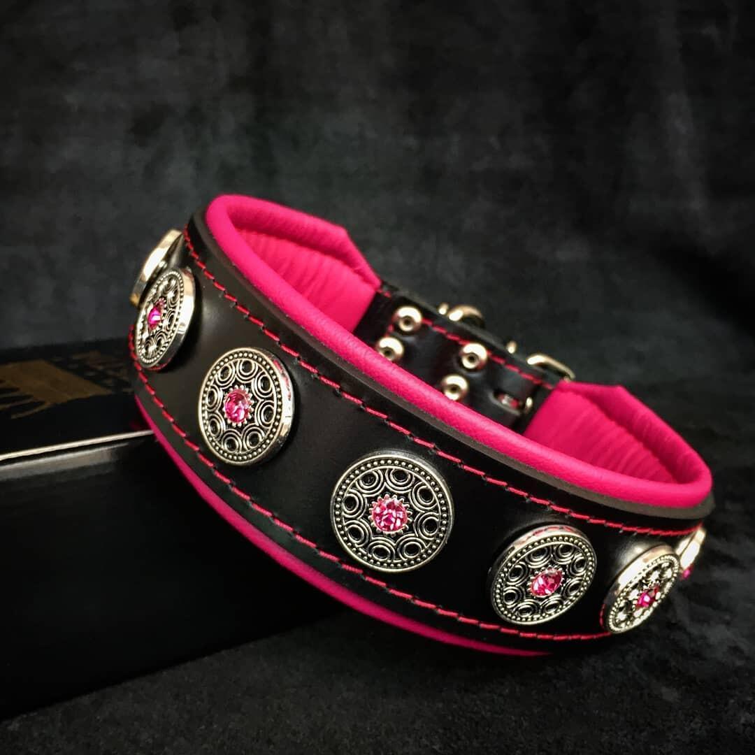 Collar "Bijou" negro y rosa